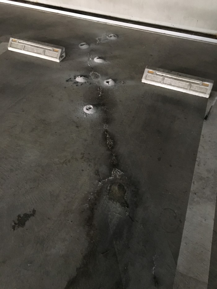 駐車場　工事